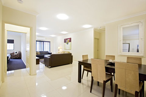 Astina Serviced Apartments - Central - Hervey Bay Accommodation 0