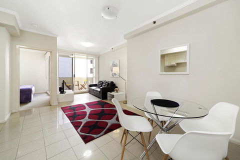 Astra Apartments Sydney - Kent Street - Tourism Hervey Bay 1