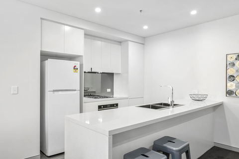 Astra Apartments Wollongong CBD - Tourism Hervey Bay 2