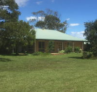 At HOME on HOLMES - Hervey Bay Accommodation