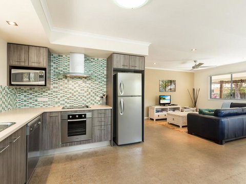 At Melaleuca 3 - Hervey Bay Accommodation 0