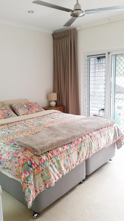 Attenborough Apartments - Tourism Hervey Bay 3