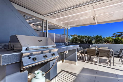 Aura Unit 10 - Shoal Bay - Tourism Hervey Bay 3