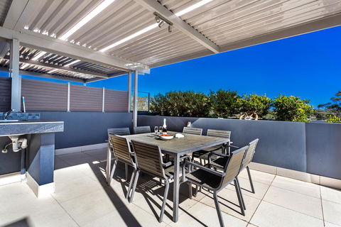 Aura Unit 10 - Shoal Bay - Tourism Hervey Bay 2