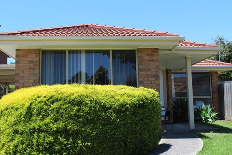 Australian Home Away @ Doncaster Anderson Creek 2 - Tourism Hervey Bay 0