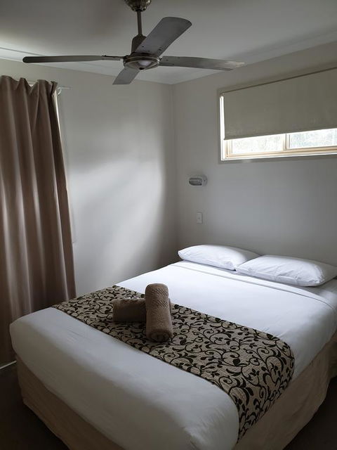 Australian Motor Homes Tourist Park - Tourism Hervey Bay 3
