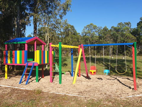 Australian Motor Homes Tourist Park - Tourism Hervey Bay 2