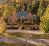 Autumn Beauty - Cottage 3 - Tourism Hervey Bay