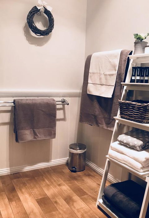 Autumn Beauty - Cottage 4 - Hervey Bay Accommodation 3