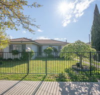 Autumn St - Trendy East Orange - Near CBD - Tourism Hervey Bay