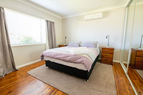 Autumn St - Trendy East Orange - Near CBD - Tourism Hervey Bay 1