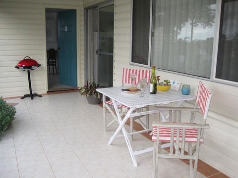 Avoca Breezes - Hervey Bay Accommodation 1