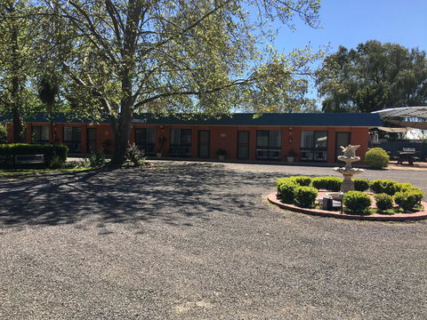 Avoca Motel - Hervey Bay Accommodation 0