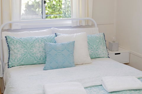 Avondale Cottage - Hervey Bay Accommodation 2