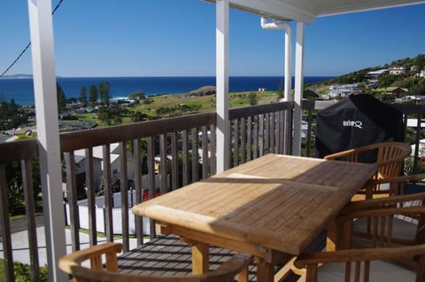 Awesome View, 4 View Street - Tourism Hervey Bay 1
