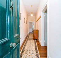 Azile 1875 Heritage Victorian Duplex - Tourism Hervey Bay