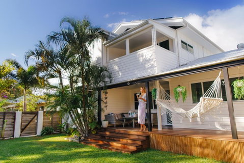 Azur Byron Bay - Hervey Bay Accommodation 0