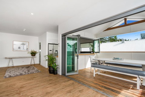 Azur Byron Bay - Hervey Bay Accommodation 2