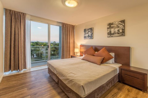 Azzura Greens Resort - Hervey Bay Accommodation 2