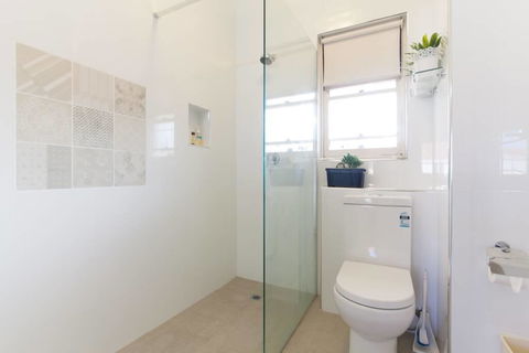 B7 Close To UWA, Swan River, Cafes And The New Children's Hospital - Hervey Bay Accommodation 1