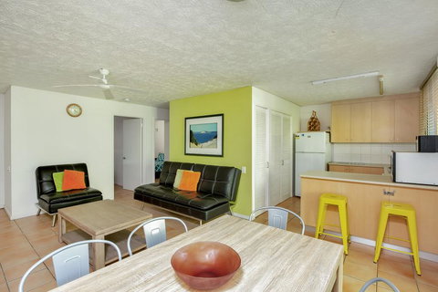 Baden 35 - Rainbow Shores, Walk To Beach, Pools, Tennis Court - Hervey Bay Accommodation 1