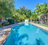Baden 70 - Rainbow Shores Ground Floor Air Con Overlooking lap pool - Hervey Bay Accommodation