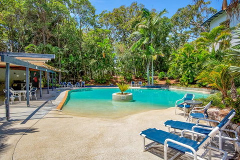Baden 72 - Rainbow Shores, Stroll To The Beach, Air Con, Swimming Pools - Hervey Bay Accommodation 2