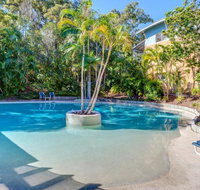 Baden 74 - Rainbow Shores Top Floor Air conditioned Unit Walk To Beach - Hervey Bay Accommodation