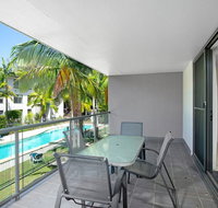 Baden 77 - Rainbow Shores Pools Outdoor Spa Walk to Beach - Hervey Bay Accommodation