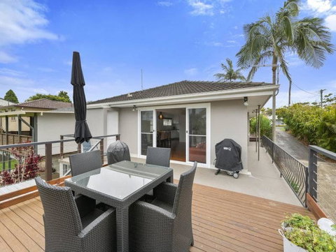 Bailey House - Hervey Bay Accommodation 1