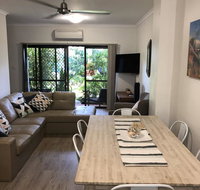 Balcony Apartment Port Douglas - Hervey Bay Accommodation