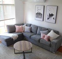 Balcony Retreat Apartment by Ready Set Host - Tourism Hervey Bay