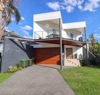 Bali St BeachHouse - Hervey Bay Accommodation