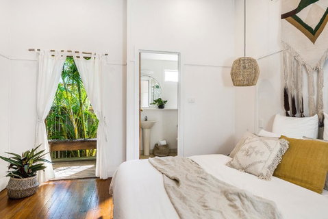 Bamboo Beach House - Hervey Bay Accommodation 3