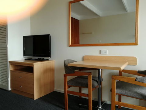 Banjo Paterson Motor Inn - Tourism Hervey Bay 1