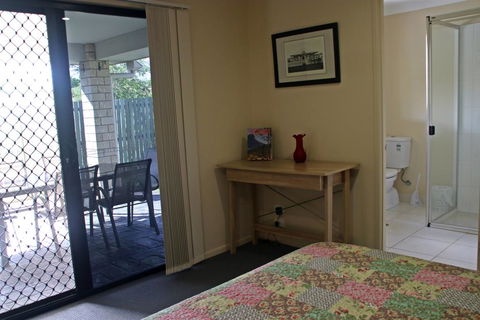 Banksia And Acacia Apartments - Hervey Bay Accommodation 3
