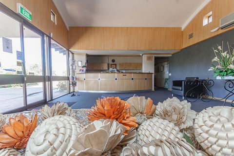 Banksia Motel - Hervey Bay Accommodation 2