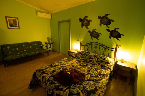 Banyan Tree - Hervey Bay Accommodation 3