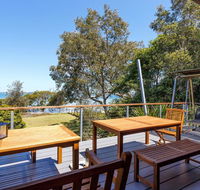 Barefoot Beach House - Hervey Bay Accommodation