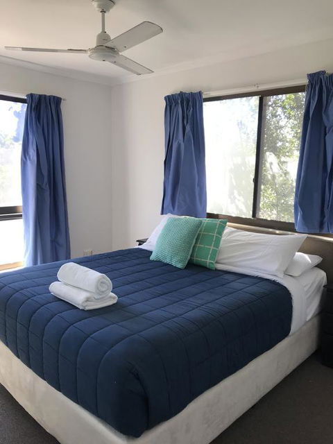 Bargara Beach Motor Inn - Hervey Bay Accommodation 1