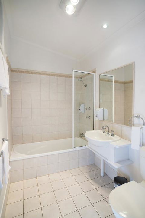 Barlings Beach Holiday Park - Hervey Bay Accommodation 3
