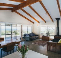 Bay Beach House - Tourism Hervey Bay