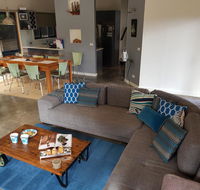 Bay Breeze Holiday Home - Hervey Bay Accommodation