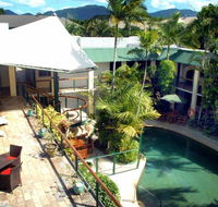 Bay Village Tropical Retreat  Apartments - Hervey Bay Accommodation