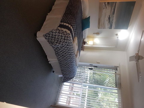 Bayshores Holiday Apartments - Hervey Bay Accommodation 3