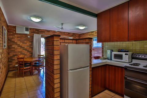 Bayside Holiday Apartments - Tourism Hervey Bay 3