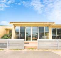 Bayview no 2 - Next to the Beach - Tourism Hervey Bay