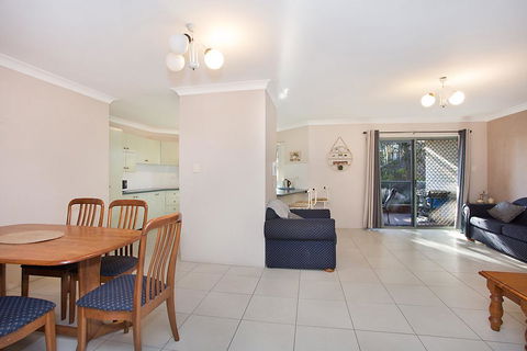 Bayview, Unit 6 - The Entrance, NSW - Tourism Hervey Bay 1
