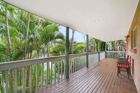 Beach Affair - 10 Callitris Crescent - Hervey Bay Accommodation 3