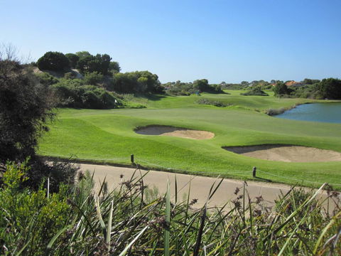 Beach And Golf Hideaway - Hervey Bay Accommodation 1